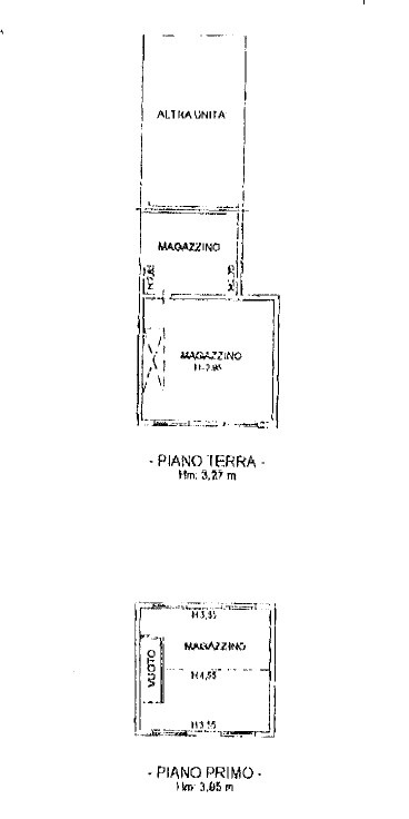 SCORZE'

CASA SINGOLA SU DUE LIVELLI CON AMPIO GIARDINO così distribuita: al piano terra ingresso...