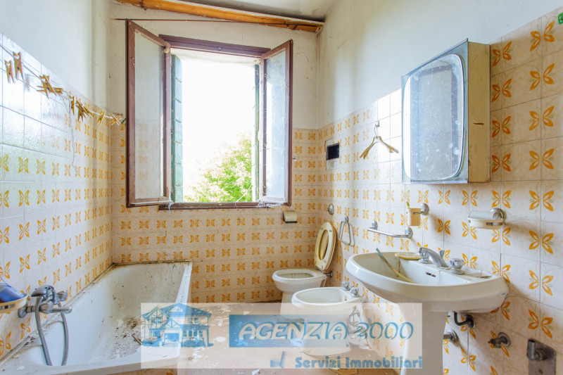 E' L'OCCASIONE CHE ASPETTAVI ..!!! TI HO TROVATO UNA CASA TUTTA TUA DA POTER PERSONALIZZARE... IM...