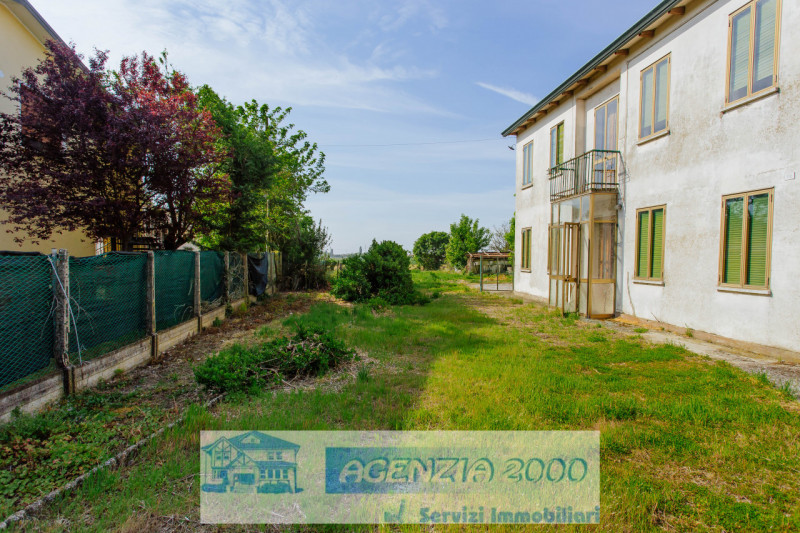 E' L'OCCASIONE CHE ASPETTAVI ..!!! TI HO TROVATO UNA CASA TUTTA TUA DA POTER PERSONALIZZARE... IM...