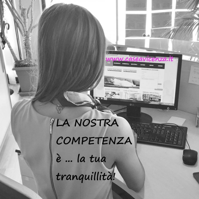 MONTEGALDA . C.E.E.- NEGOZIO in centro paese con UNA VETRINA ideale ANCHE per studi professionali...