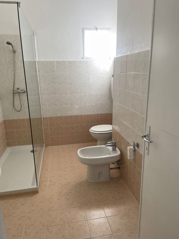 Comune di CANDIANA - APPARTAMENTO di 160 mq + LABORATORIO di 110 mq direttamente collegato con l'...