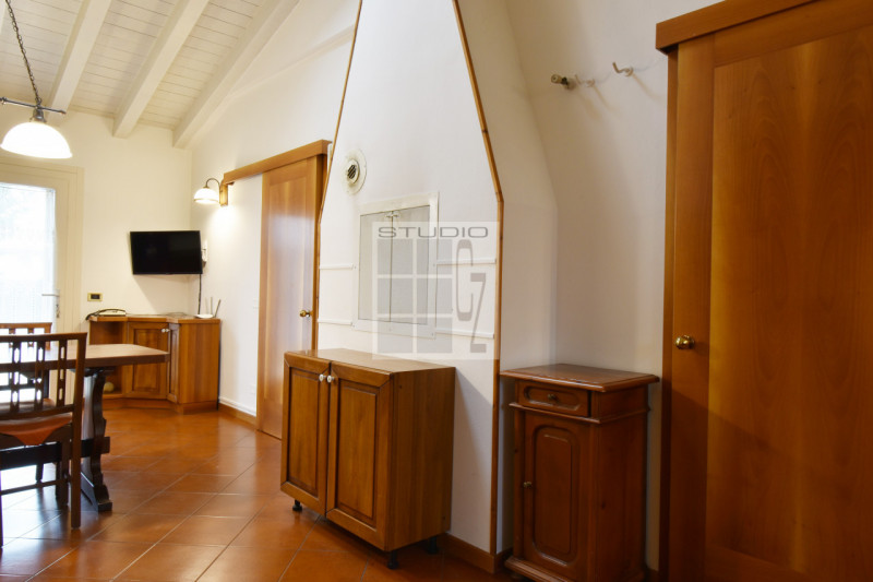 Proponiamo in vendita bifamiliare in classe energetica A2.
La casa gode di totale indipendenza, i...