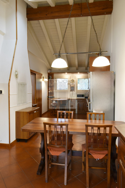 Proponiamo in vendita bifamiliare in classe energetica A2.
La casa gode di totale indipendenza, i...