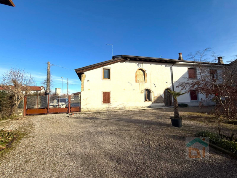 Ruda Vendita Casa a schiera porzione di testa