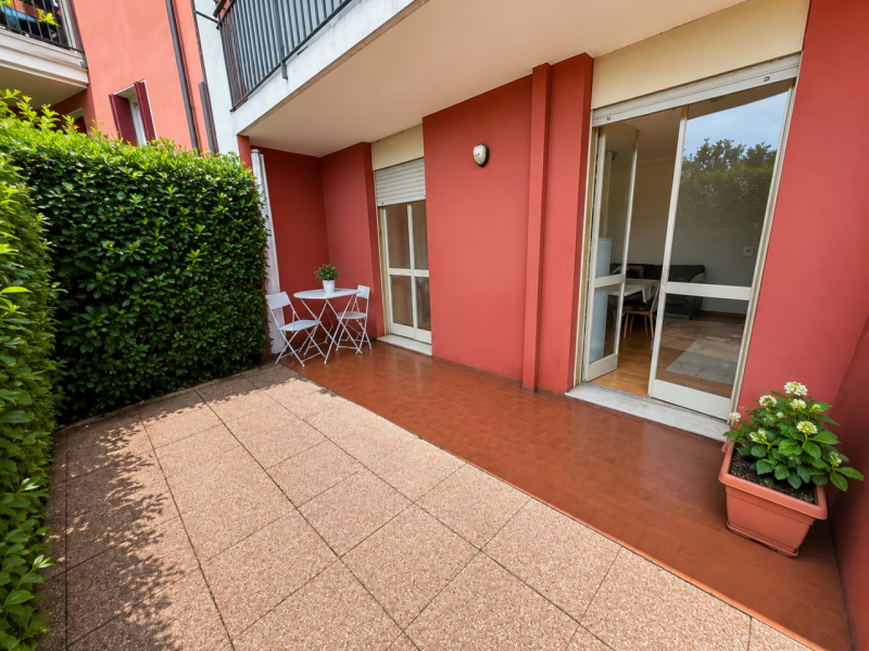 (Per INFO Cristina 3389226442) Padova, zona Ognissanti, proponiamo in affitto appartamento al pia...