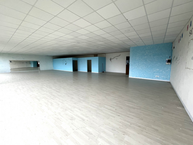 Proponiamo in vendita un capannone situato nel comune di Agugliaro, con una superficie totale di ...