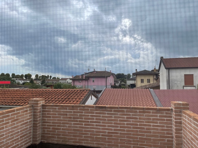 Situata nel centro del comune di Masi, proponiamo una splendida casa a schiera centrale che offre...