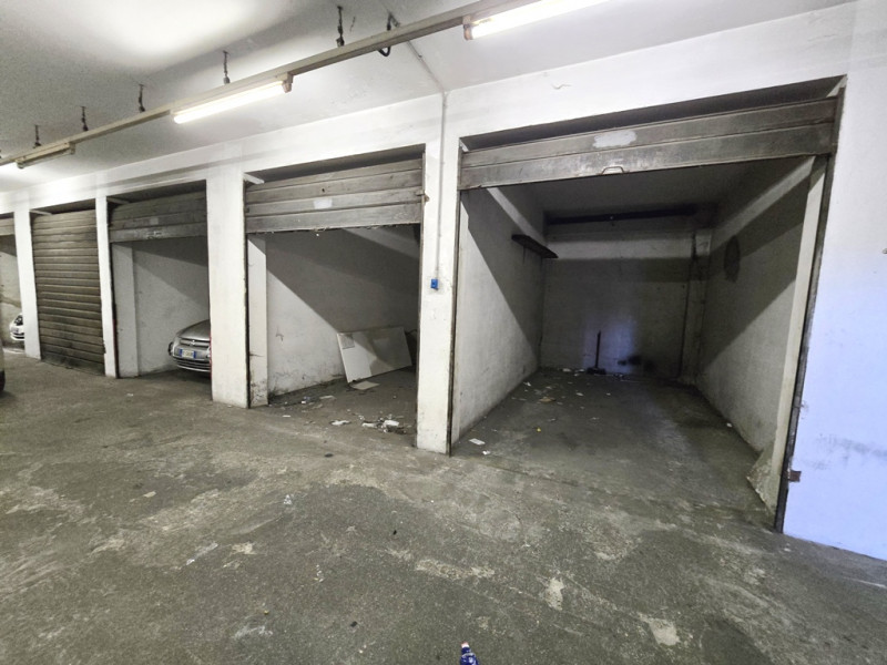 Padova Piazzale della Stazione: Ultimi rimasti, disponibili ultimi 4 garages singolo 14 mq ca, Ci...