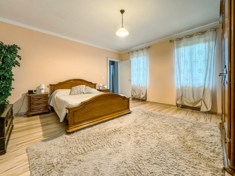 Haus zum Verkauf in Bolzano Novarese, mit Garten und Nebengebäude