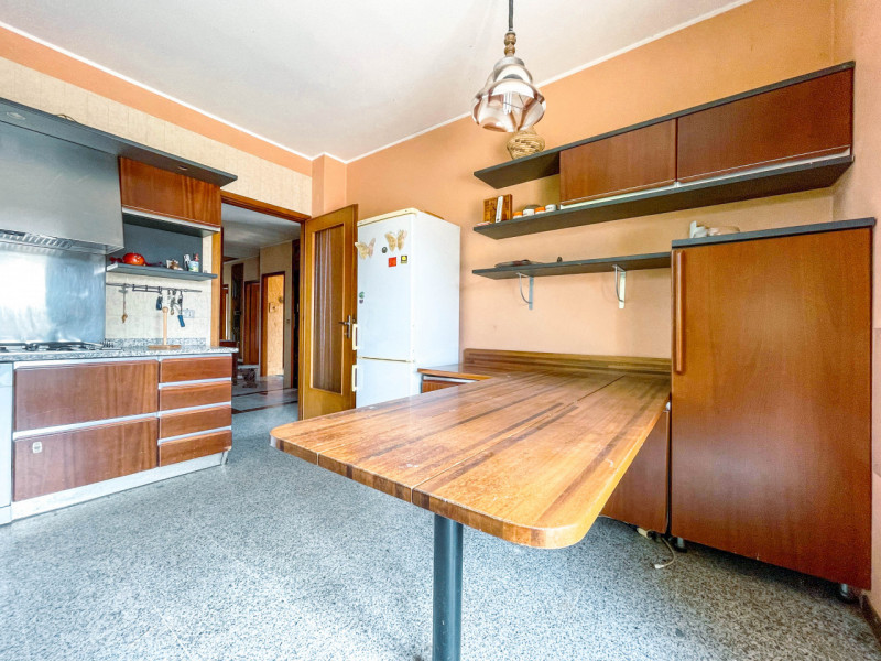 Freistehendes Haus zum Verkauf in Bolzano Novarese, mit Garten.