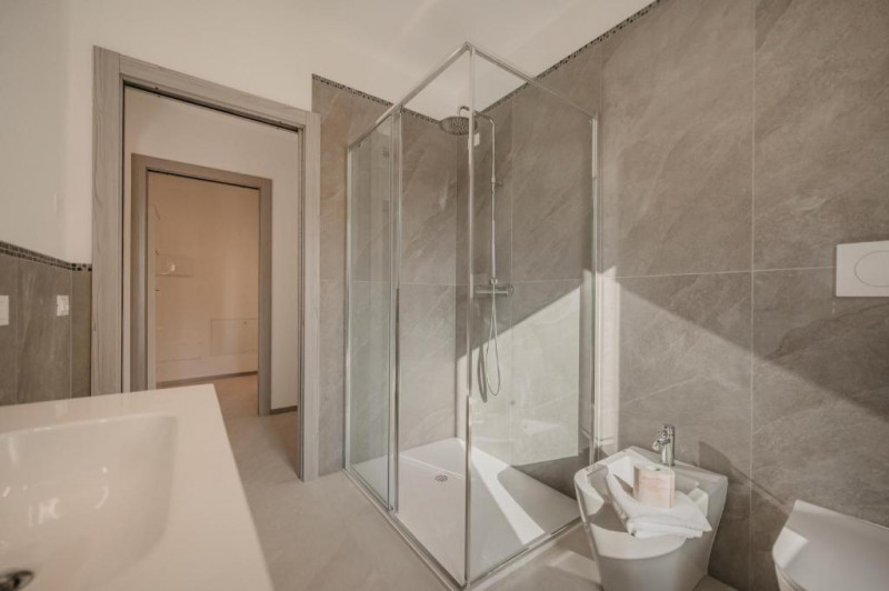 DOLO - CENTRO - RIF. CA2048

Scoprite l'eleganza e il comfort con i nostri due appartamenti trilo...