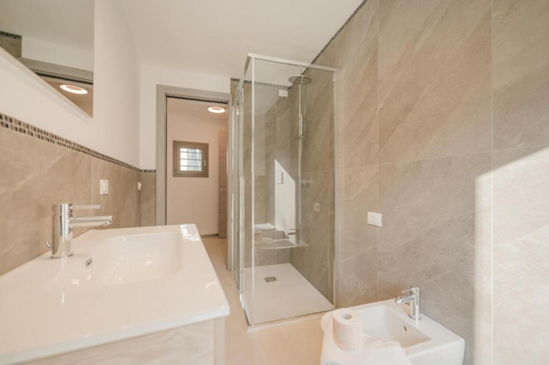 DOLO - CENTRO - RIF. CA2048

Scoprite l'eleganza e il comfort con i nostri due appartamenti trilo...