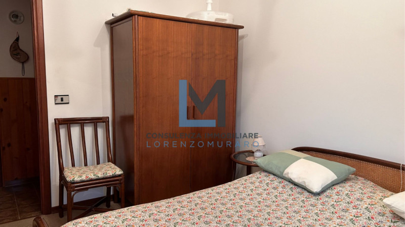 Nel tranquillo contesto residenziale di Piano Arta, nel comune di Arta Terme, proponiamo in vendi...