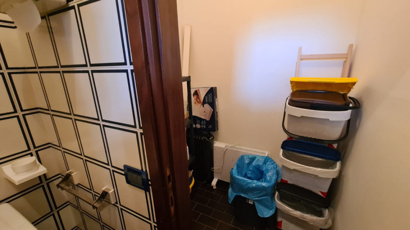 Situato nel cuore di Castelfranco Veneto, in Borgo Treviso,  ufficio al piano terra in una zona d...
