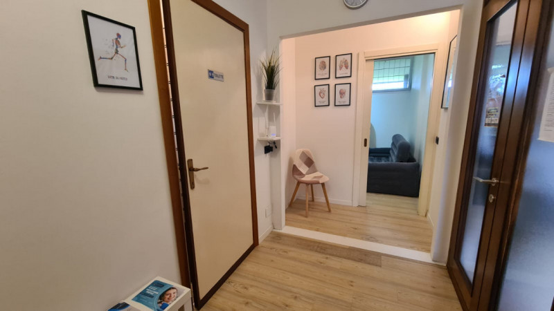 Situato nel cuore di Castelfranco Veneto, in Borgo Treviso,  ufficio al piano terra in una zona d...