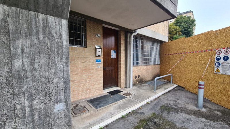 Situato nel cuore di Castelfranco Veneto, in Borgo Treviso,  ufficio al piano terra in una zona d...