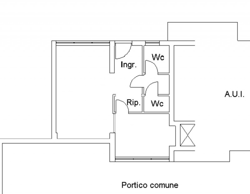 Situato nel cuore di Castelfranco Veneto, in Borgo Treviso,  ufficio al piano terra in una zona d...