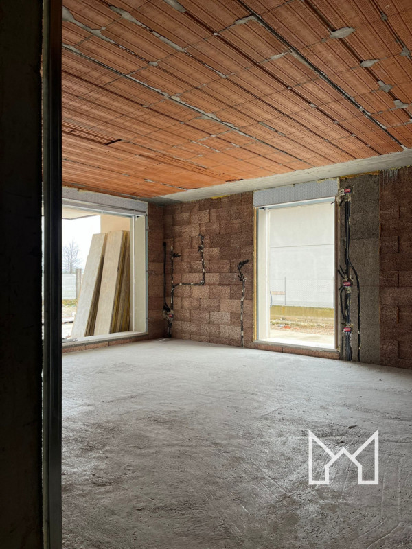 SAN GIACOMO- Inserito in zona comoda a tutti i principali servizi e vicino a Bassano, proponiamo ...