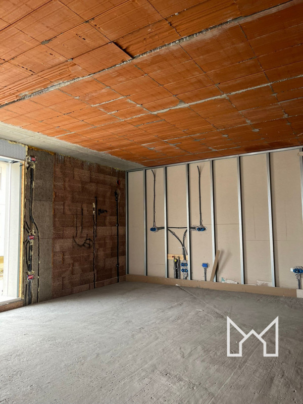 SAN GIACOMO- Inserito in zona comoda a tutti i principali servizi e vicino a Bassano, proponiamo ...