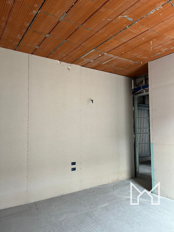 SAN GIACOMO- Inserito in zona comoda a tutti i principali servizi e vicino a Bassano, proponiamo ...