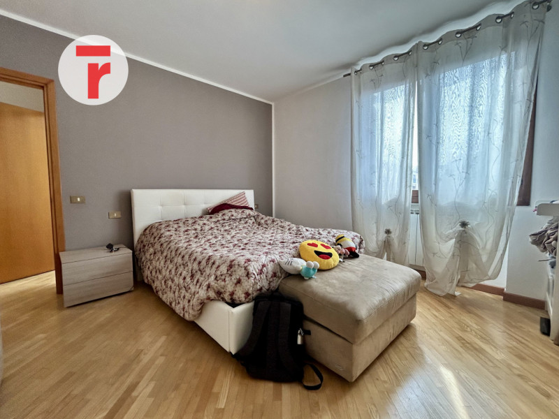 Cadoneghe storica -  Appartamento inserito nel centro di Cadoneghe storica, a pochi passi da scuo...