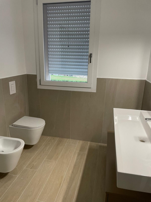 realizzata, finita e disponibile da subito!
Splendida porzione di casa bifamiliare su nuova costr...