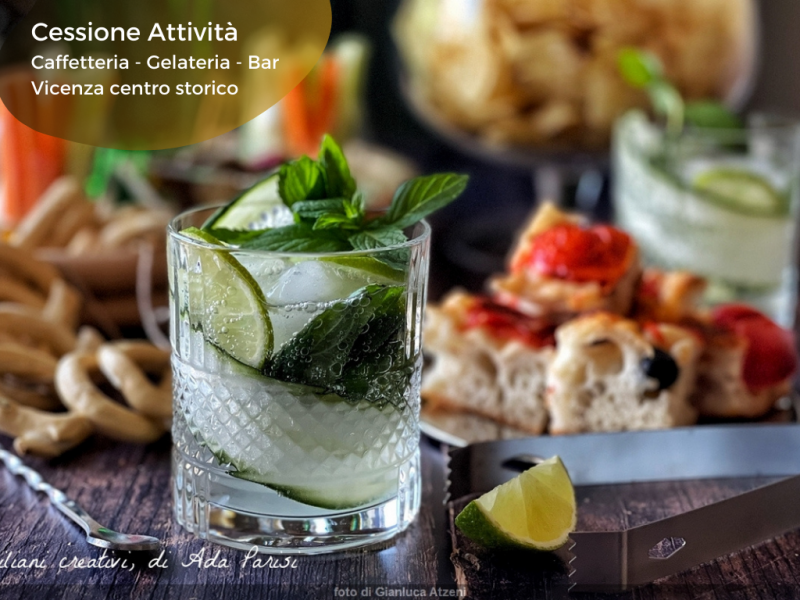 Nel prestigioso centro storico di Vicenza, proponiamo in vendita UN'ATTIVITA' COMMERCIALE UNICA: ...