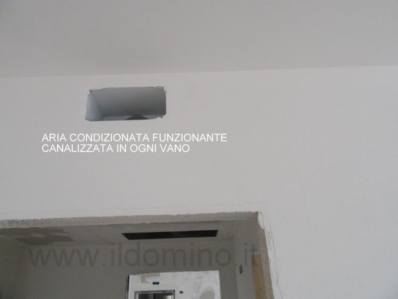 Savonarola, fuori le mura medioevali, appartamento nuovo in classe energetica A4, dotato di impia...