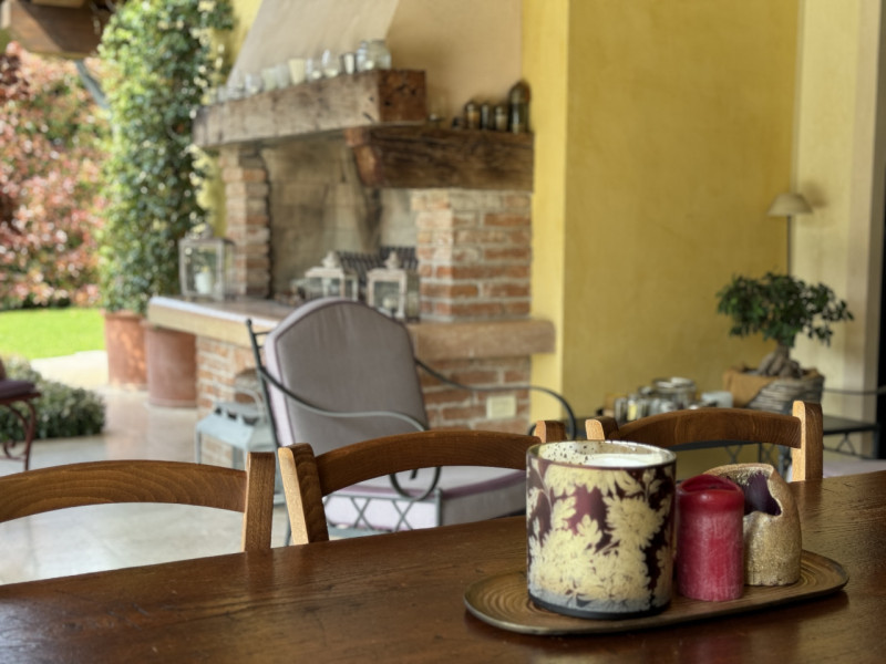 Rif.BC-160 (per info 393 9878704 Daniel)

Questa elegante villa si distingue per la sua personali...