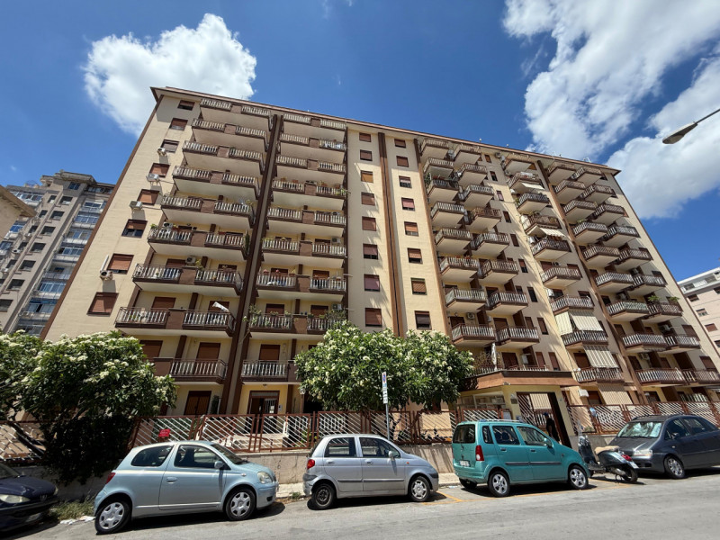 Palermo Vendita Appartamento pentalocale
