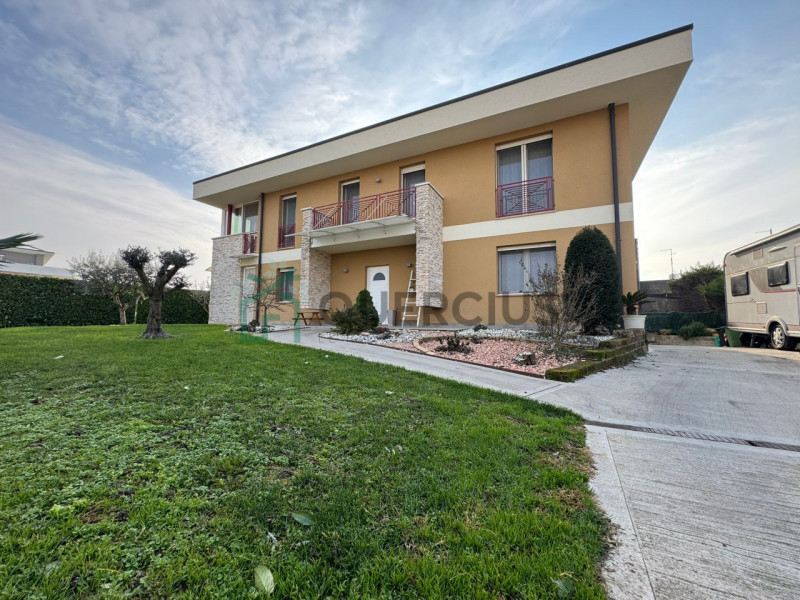 Belfiore Vendita Villa contemporanea