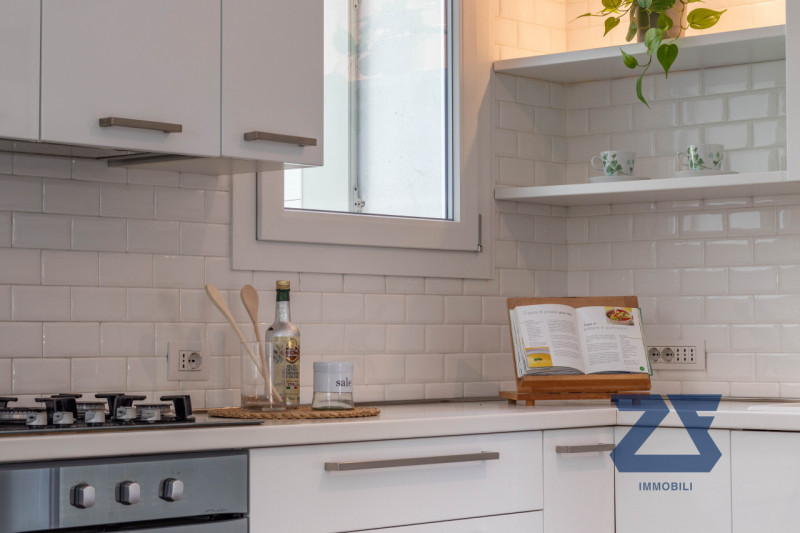 In vendita a Castelfranco Veneto - zona residenziale a due passi dal centro

Bifamiliare costruit...