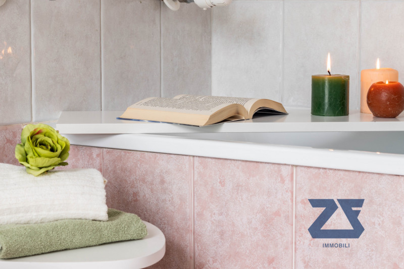 In vendita a Castelfranco Veneto - zona residenziale a due passi dal centro

Bifamiliare costruit...