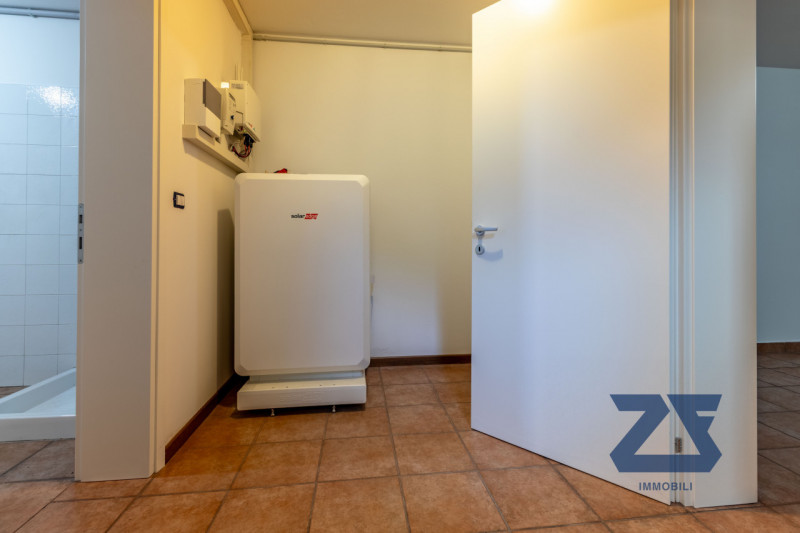 In vendita a Castelfranco Veneto - zona residenziale a due passi dal centro

Bifamiliare costruit...