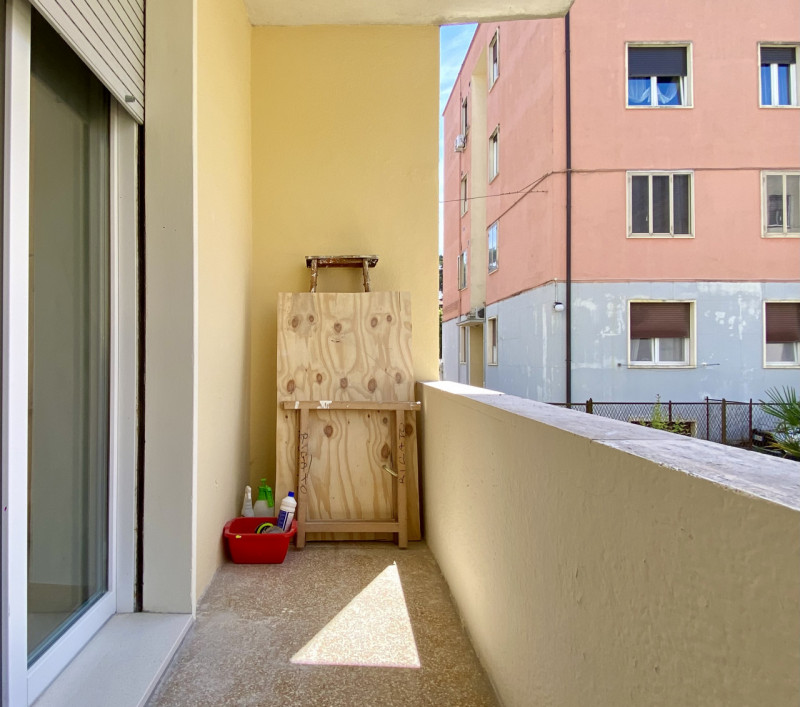 A pochi passi dal cuore di Vicenza, in una zona comoda all'università e principali servizi, propo...