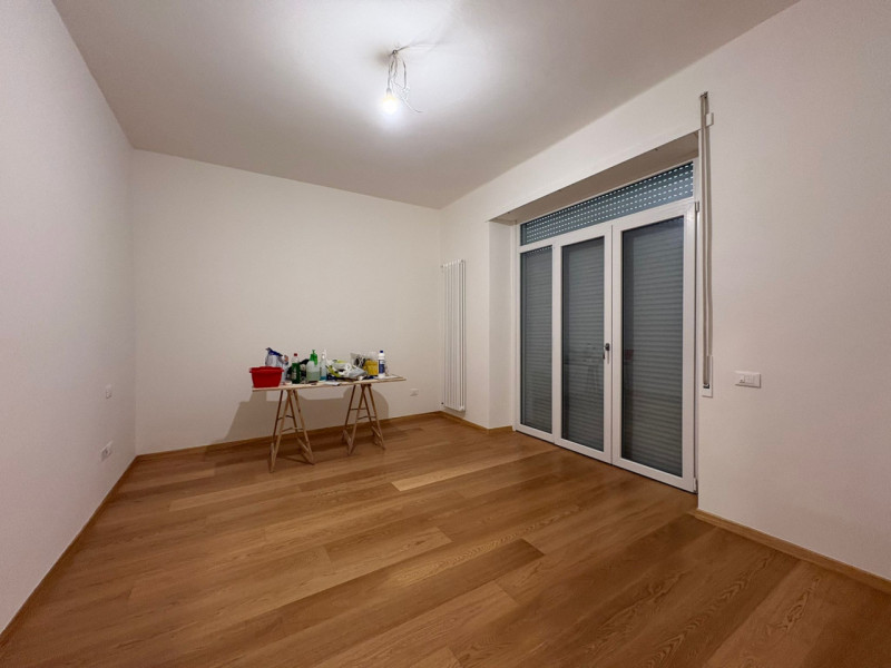 A pochi passi dal cuore di Vicenza, in una zona comoda all'università e principali servizi, propo...