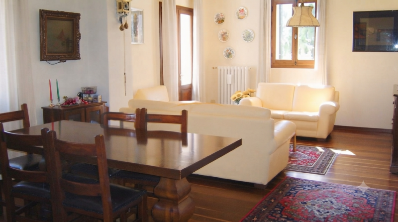 (Per INFO Cristina 3389226442) Proponiamo in vendita casa tipica veneta, costruita alla fine del ...