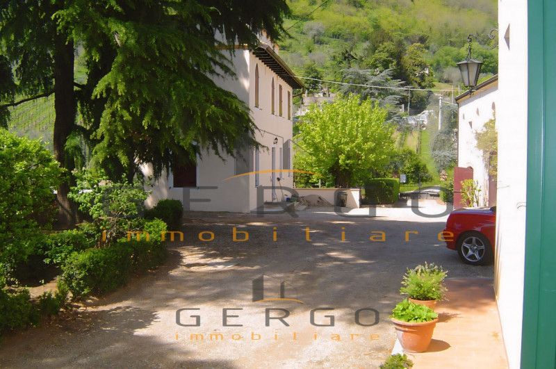 (Per INFO Cristina 3389226442) Proponiamo in vendita casa tipica veneta, costruita alla fine del ...