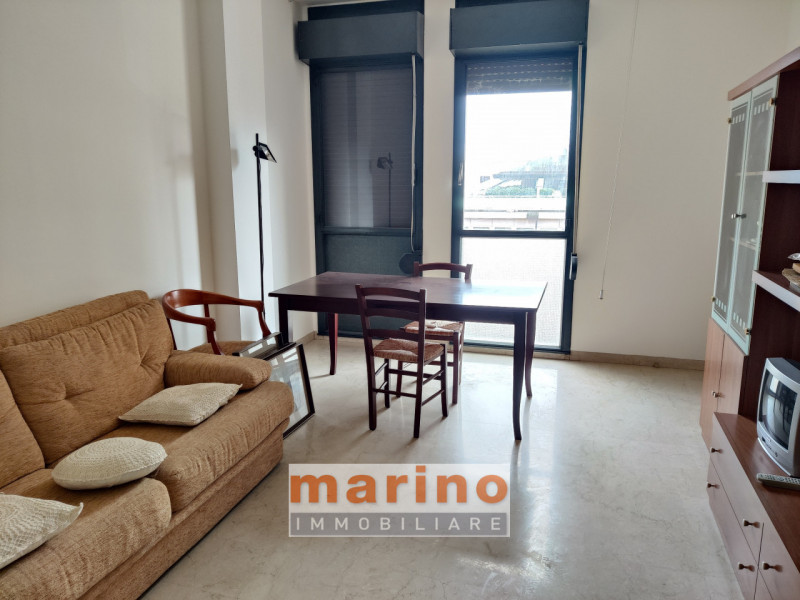 PADOVA CENTRO STORICO PIAZZETTA CONCIAPELLI 
Affittasi appartamento molto luminoso, completamente...