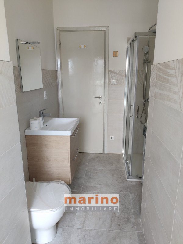 PADOVA CENTRO STORICO PIAZZETTA CONCIAPELLI 
Affittasi appartamento molto luminoso, completamente...