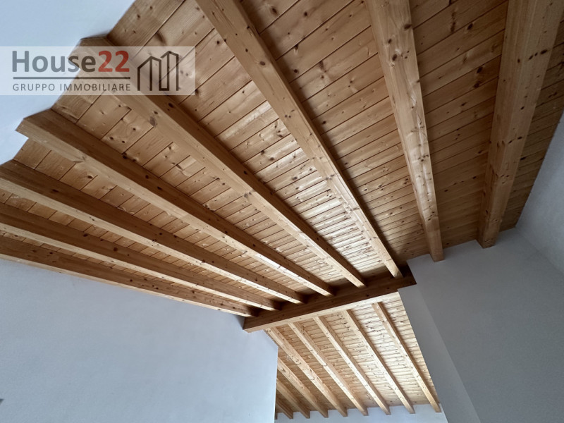 BUFFALORA (BRESCIA). In nuovo e curato residence, in palazzina di sole 6 unità abitative, proponi...