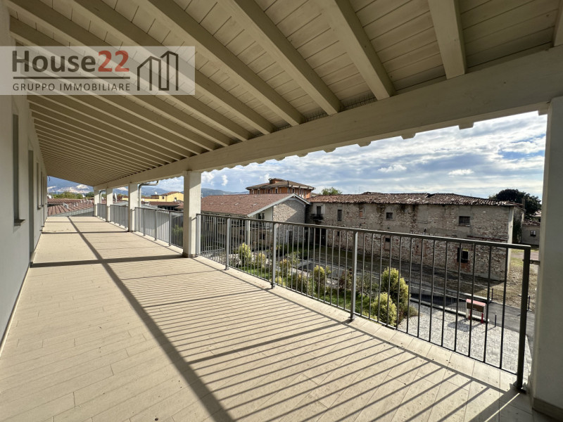 BUFFALORA (BRESCIA). In nuovo e curato residence, in palazzina di sole 6 unità abitative, proponi...