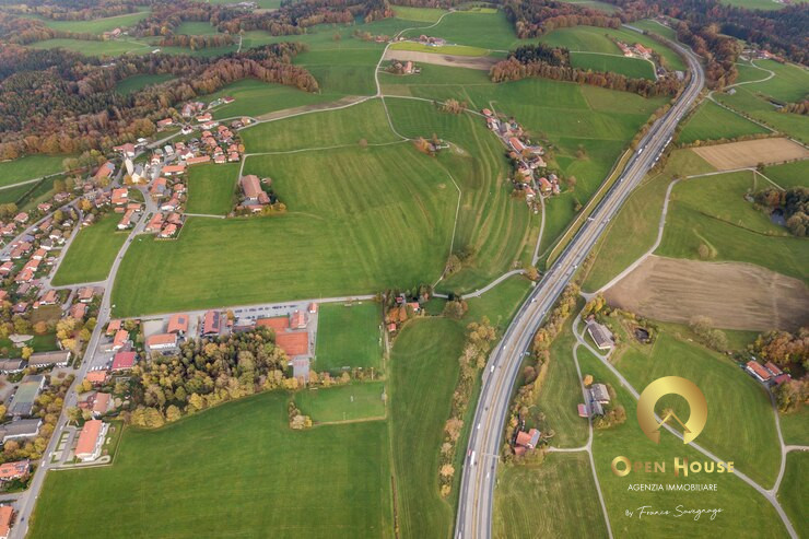 OPEN HOUSE by Franco Savegnago propone *TERRENO EDIFICABILE per PALAZZINA o BIFAMILIARE* nel comu...