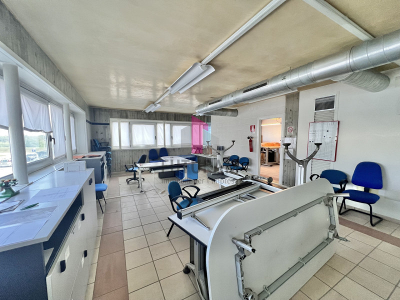 MOTTA DI COSTABISSARA - RIF.556FUTURAM - PER INFO 0444/310220 - 392/9183796

Comodo al casello au...