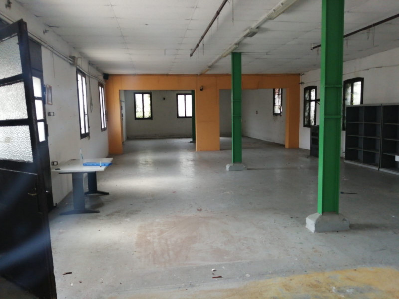 In posizione centrale a Conselve, a pochi passi da tutti i principali servizi, proponiamo intero ...