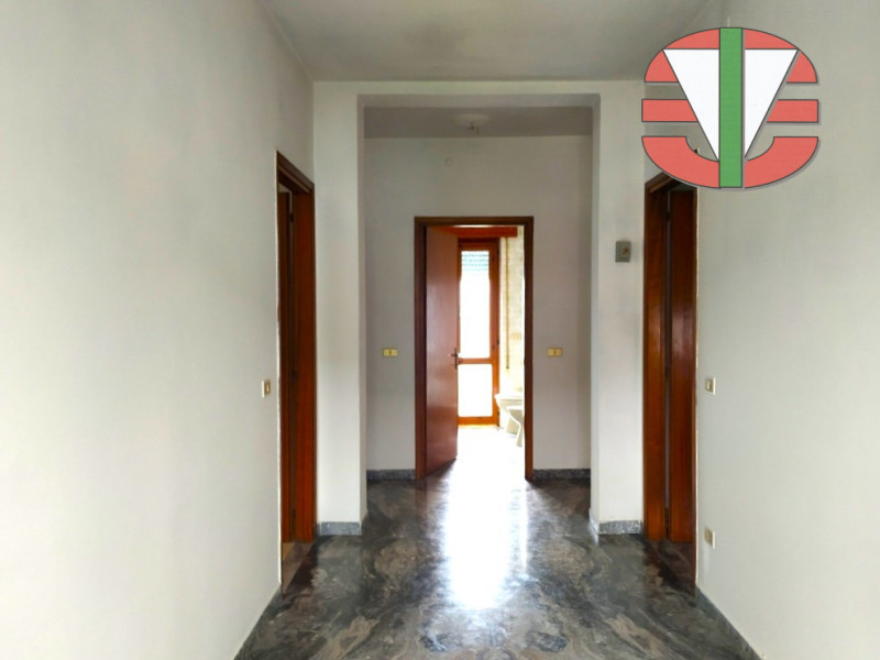 Lusiana Conco - Santa Caterina in zona centrale, proponiamo in vendita casa singola di 200mq svil...