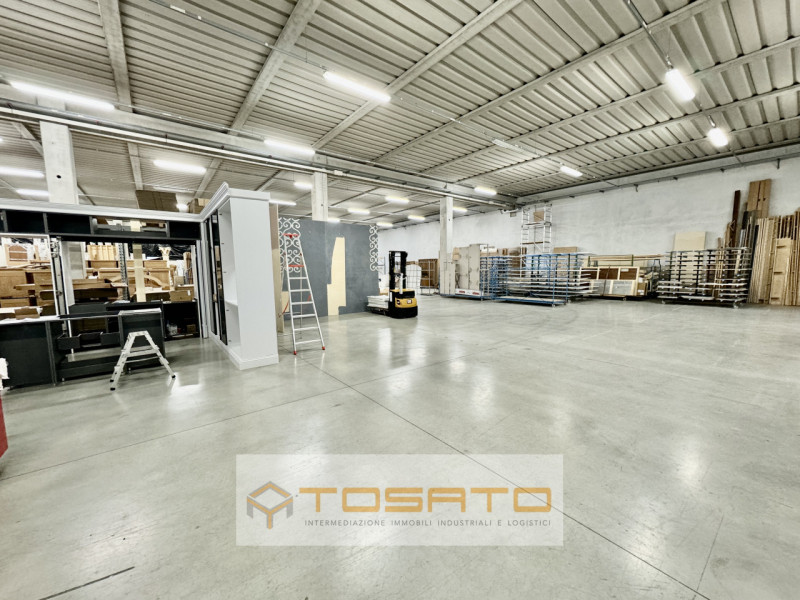 Bovolone Vendita Capannone