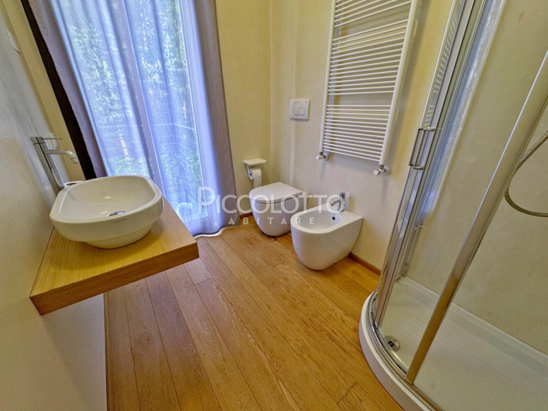 Rif. V5148 B5 - Splendido attico in vendita a Castelfranco Veneto - Borgo Treviso, contesto resid...