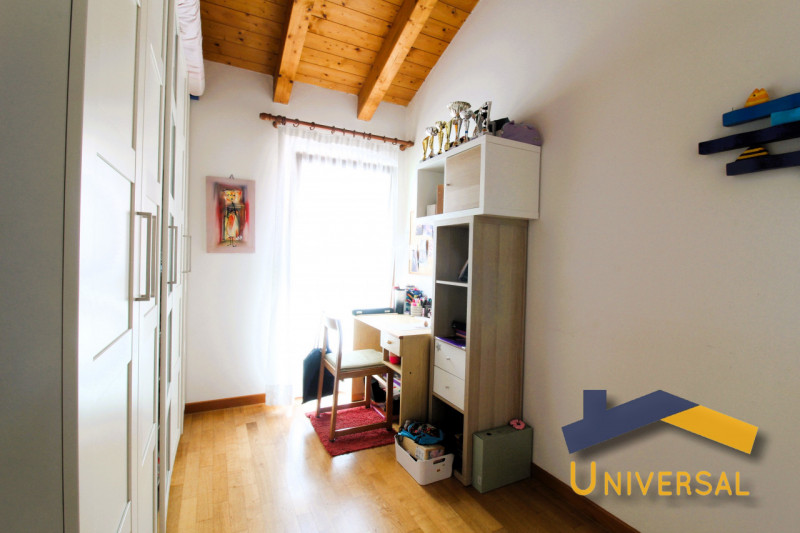 CAMPOSAMPIERO – RUSTEGA – All’ interno di tranquillo quartiere residenziale, che assicura tranqui...