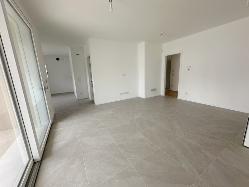 (Per INFO Roberto 3453195338) NOSTRA ESCLUSIVA - A Montebelluna, in una delle più rinomate zone d...